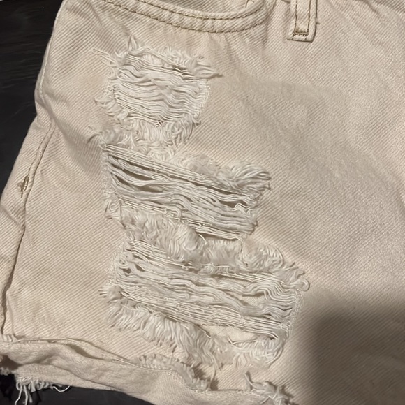 Worn twice! Size 24, and are girlfriend high rise jeans. - Picture 3 of 4